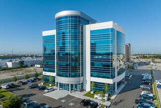 610 Applewood Crescent Unit# 201 Vaughan Ontario L4K 0E3