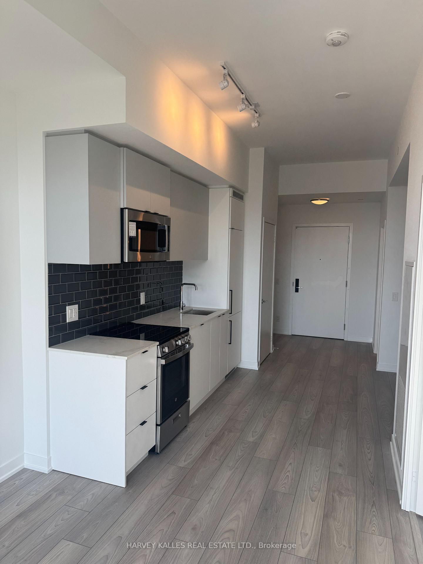 285 Dufferin Street 1109