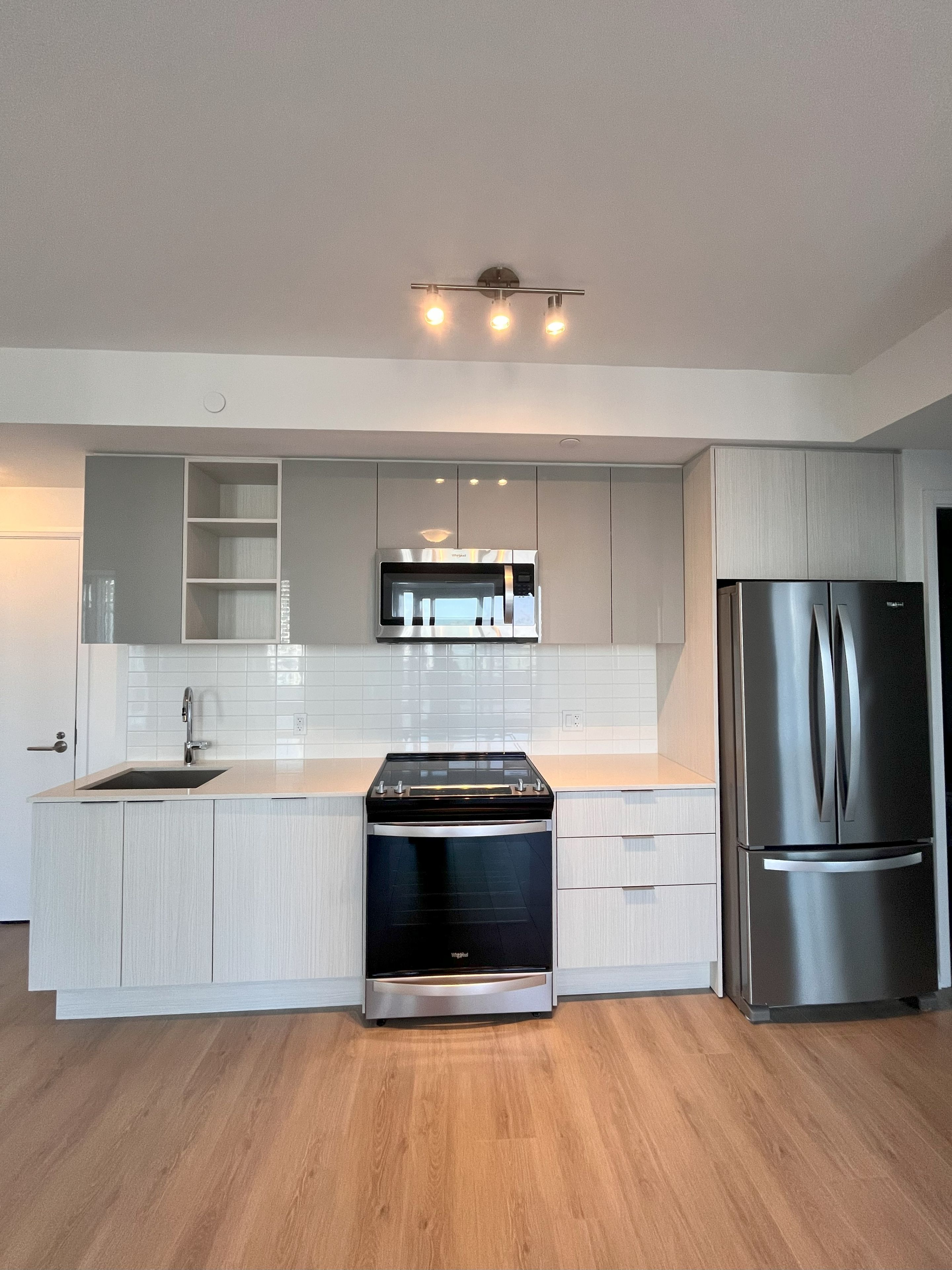 50 Dunfield Avenue 2918