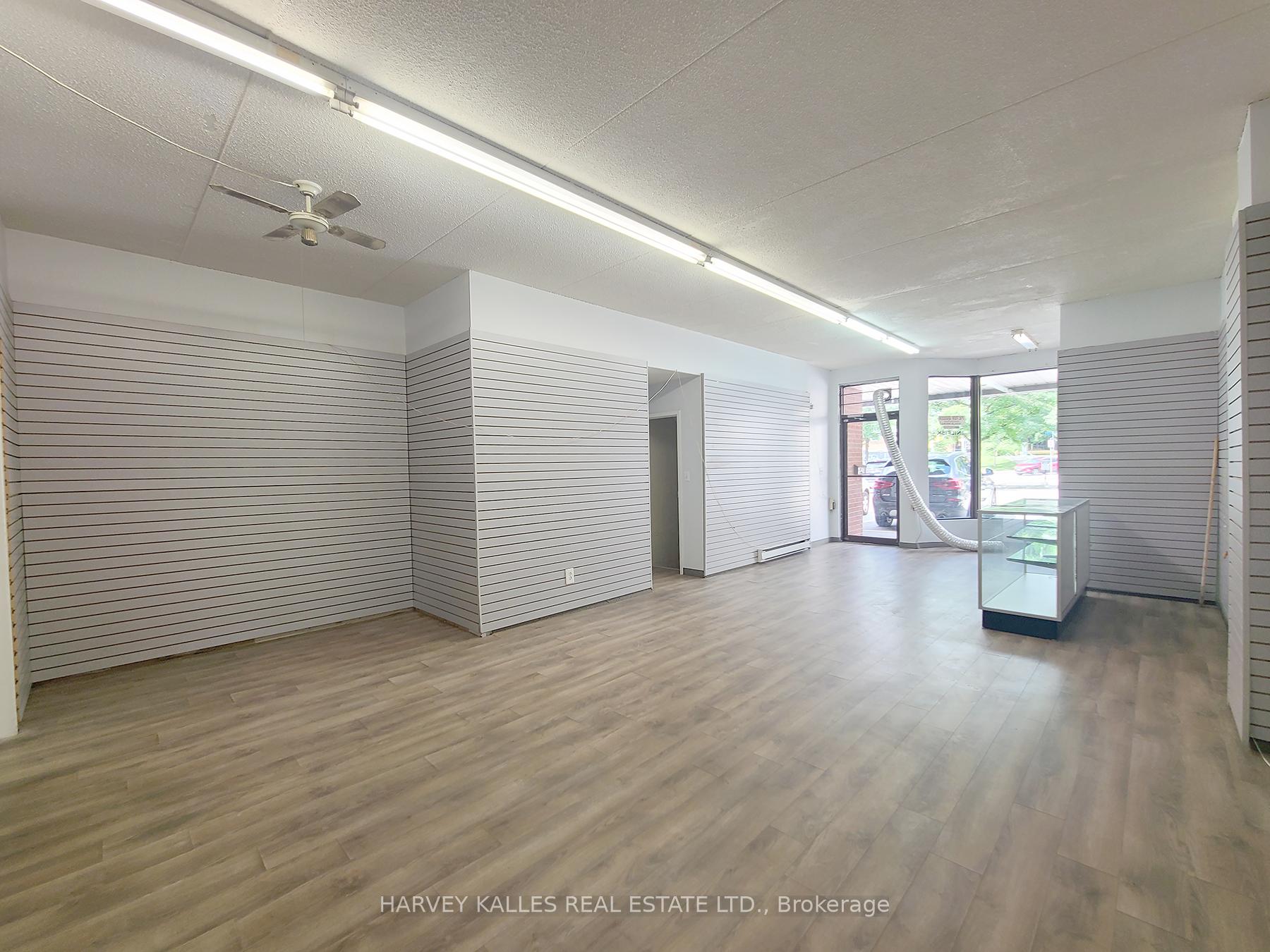 3819 Lake Shore Boulevard W retail