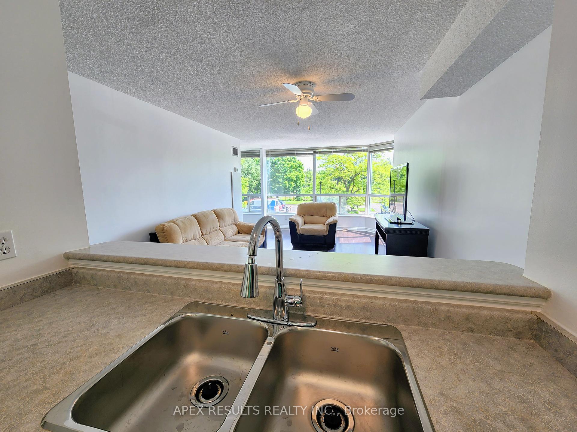1 Bedroom Condo at 1276 Maple Crossing, Burlington For sale