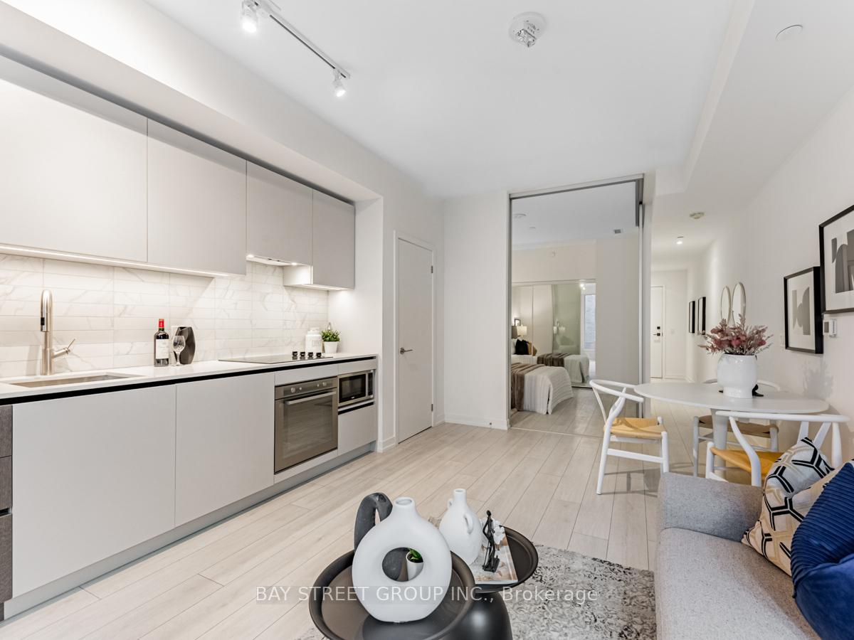 1 Bedroom Condo at 55 Mercer,  Toronto For sale