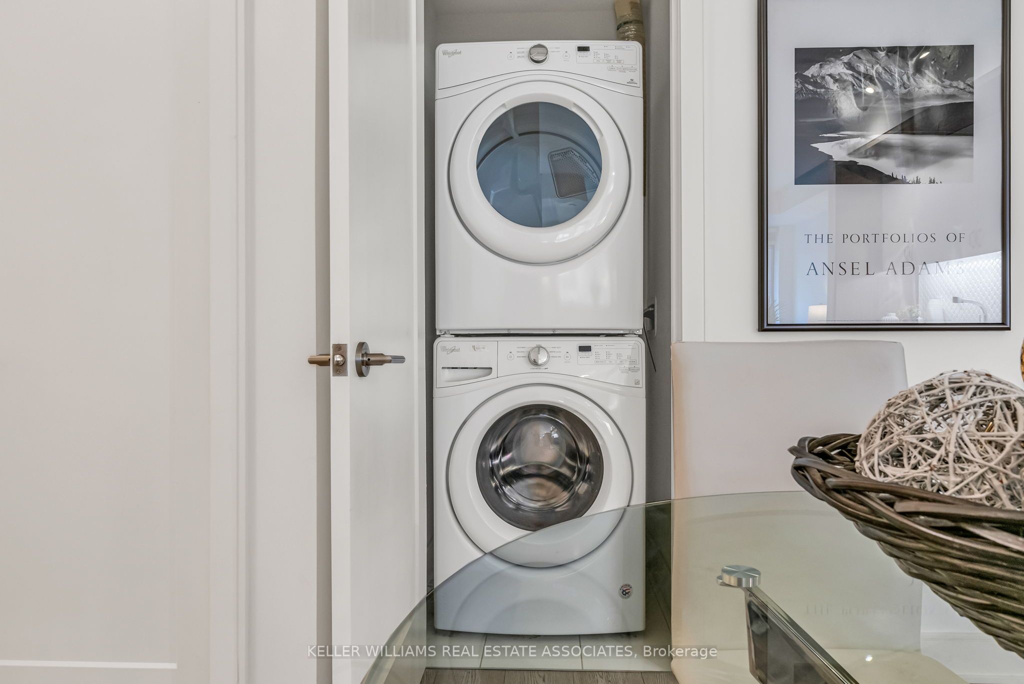 1575 Lakeshore Road W, #231