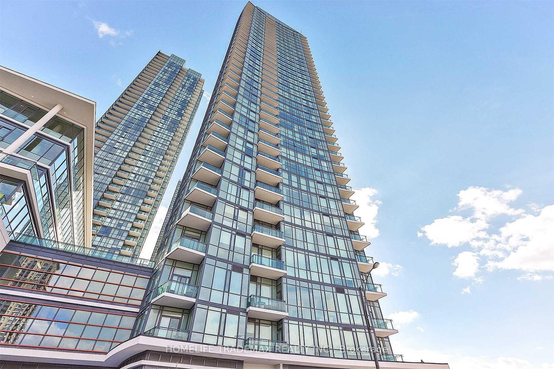 3 Bedrooms Condo at 4099 Brickstone, Mississauga For sale