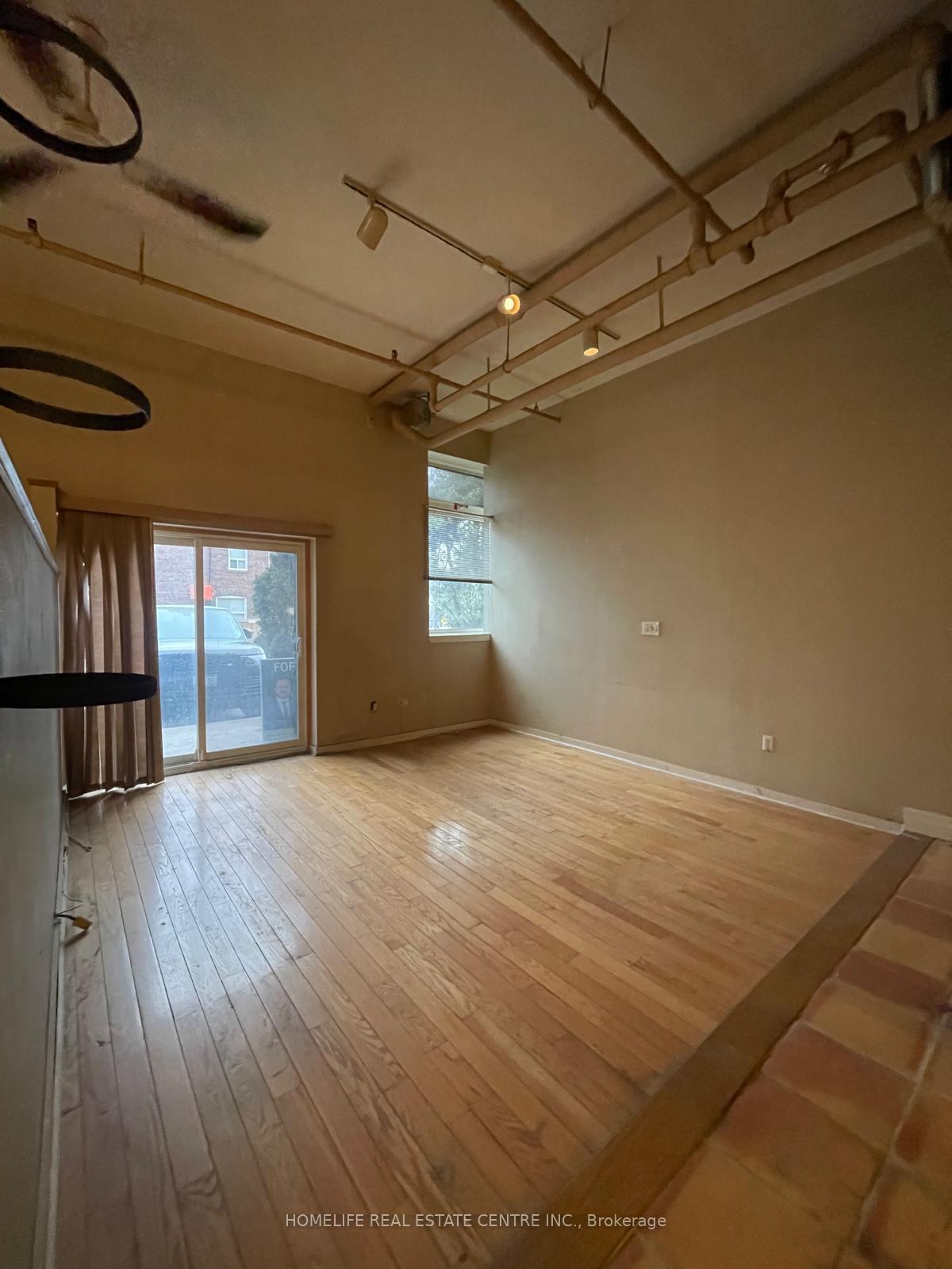 1 Bedroom Condo at 121 Prescott,  Toronto For sale