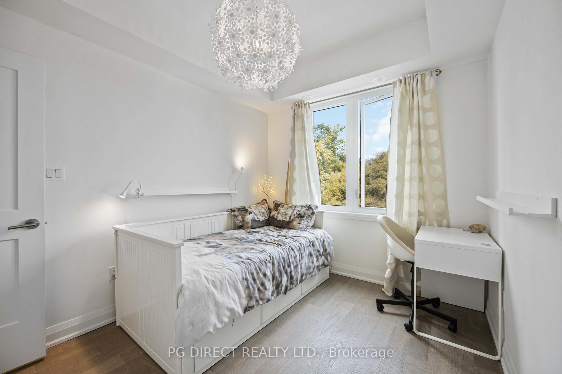 3 Bedrooms Condo at 100 Coxwell,  Toronto For sale