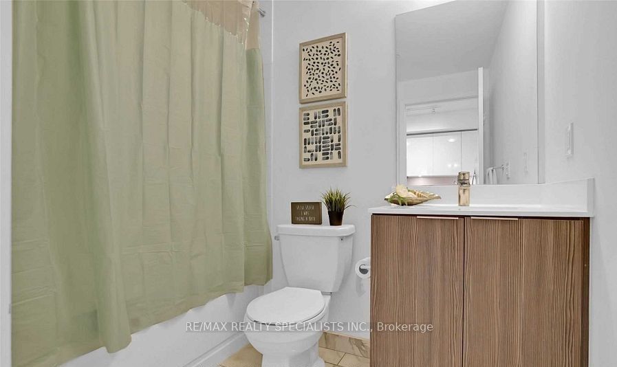 30 Shore Breeze Drive, #3714