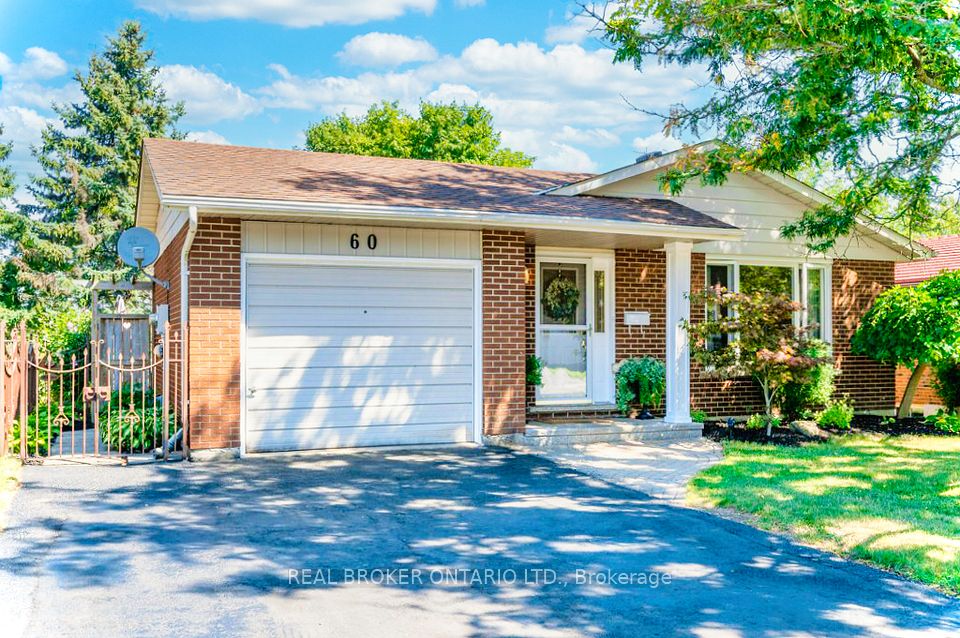 60 Sandsprings Crescent