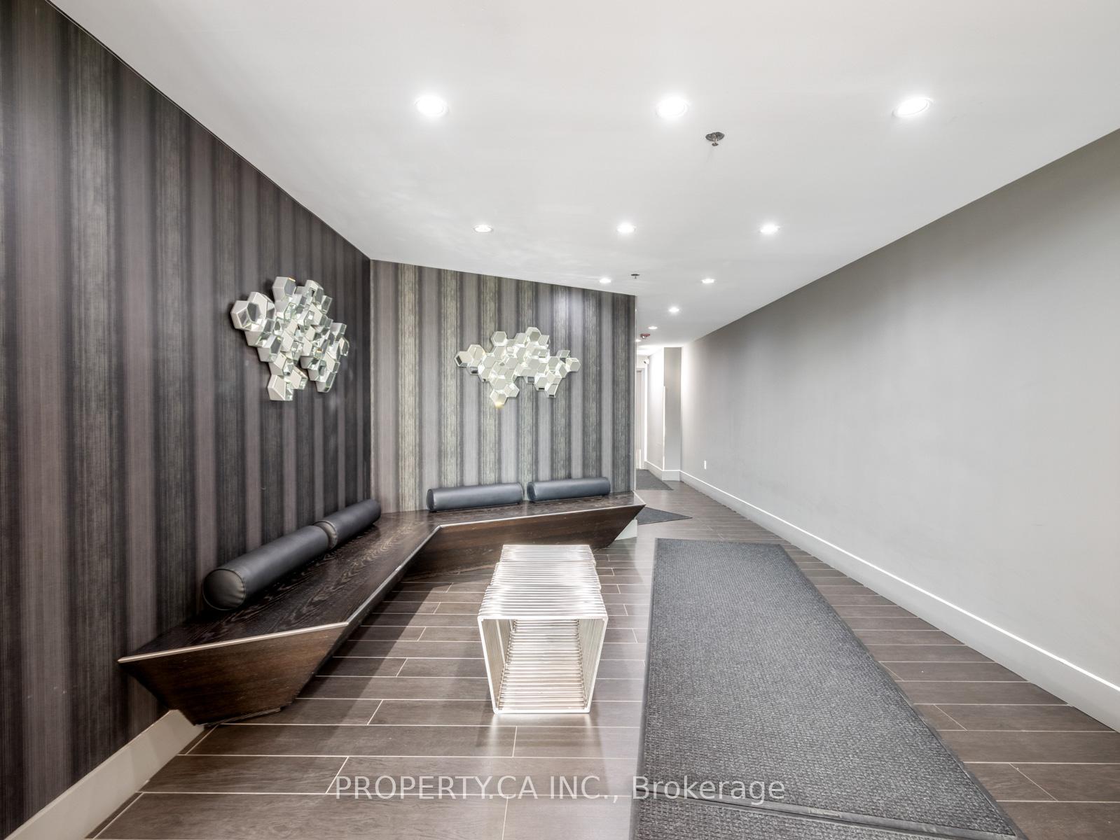 2 Bedrooms Condo at 90 Trinity,  Toronto For sale