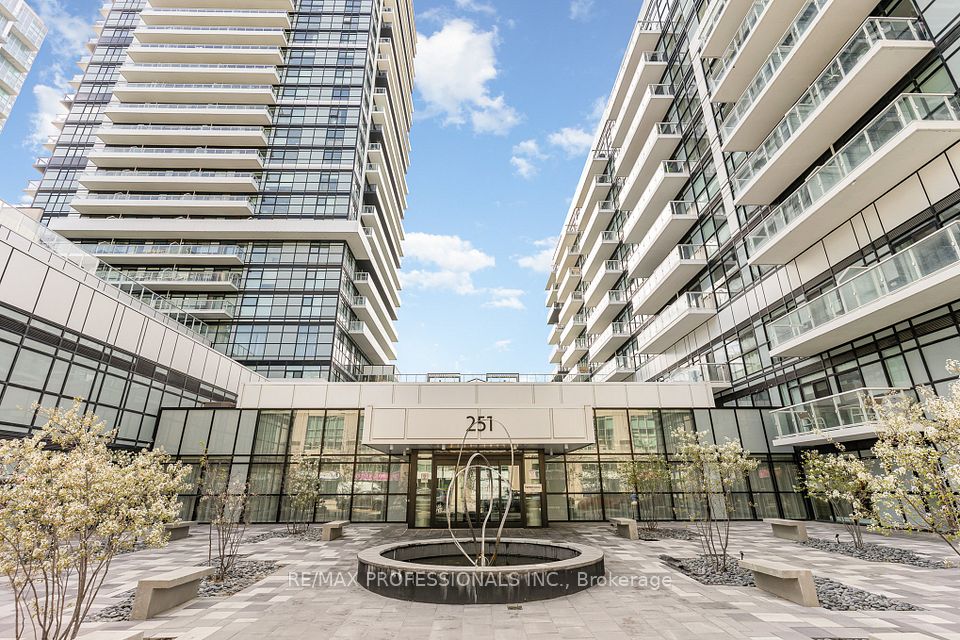 251 Manitoba