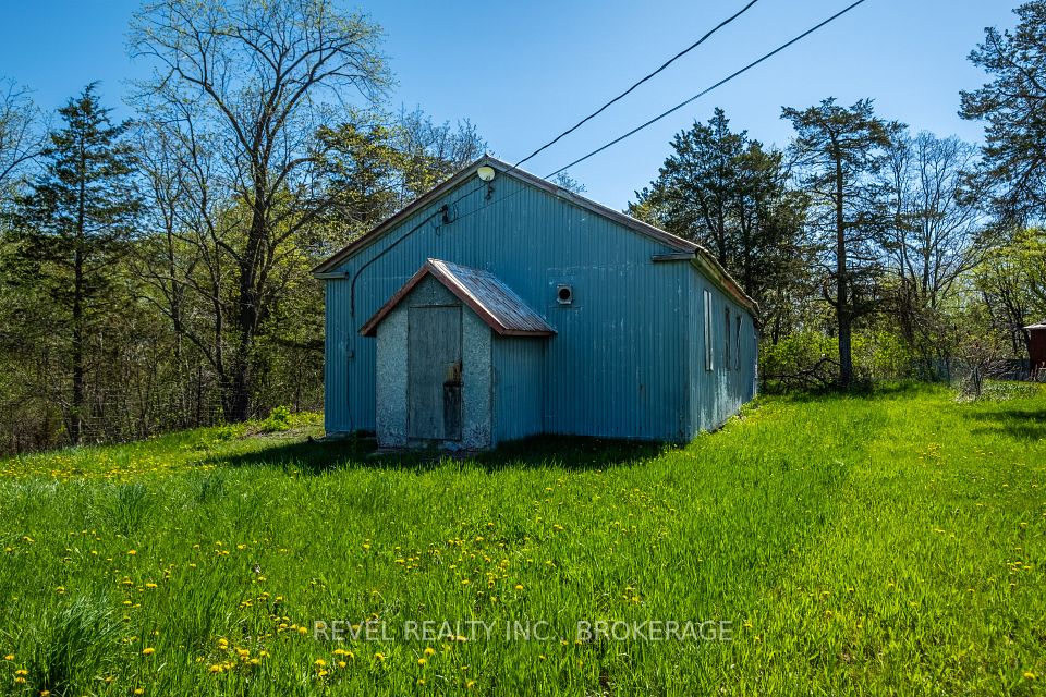 2186 Highway 49