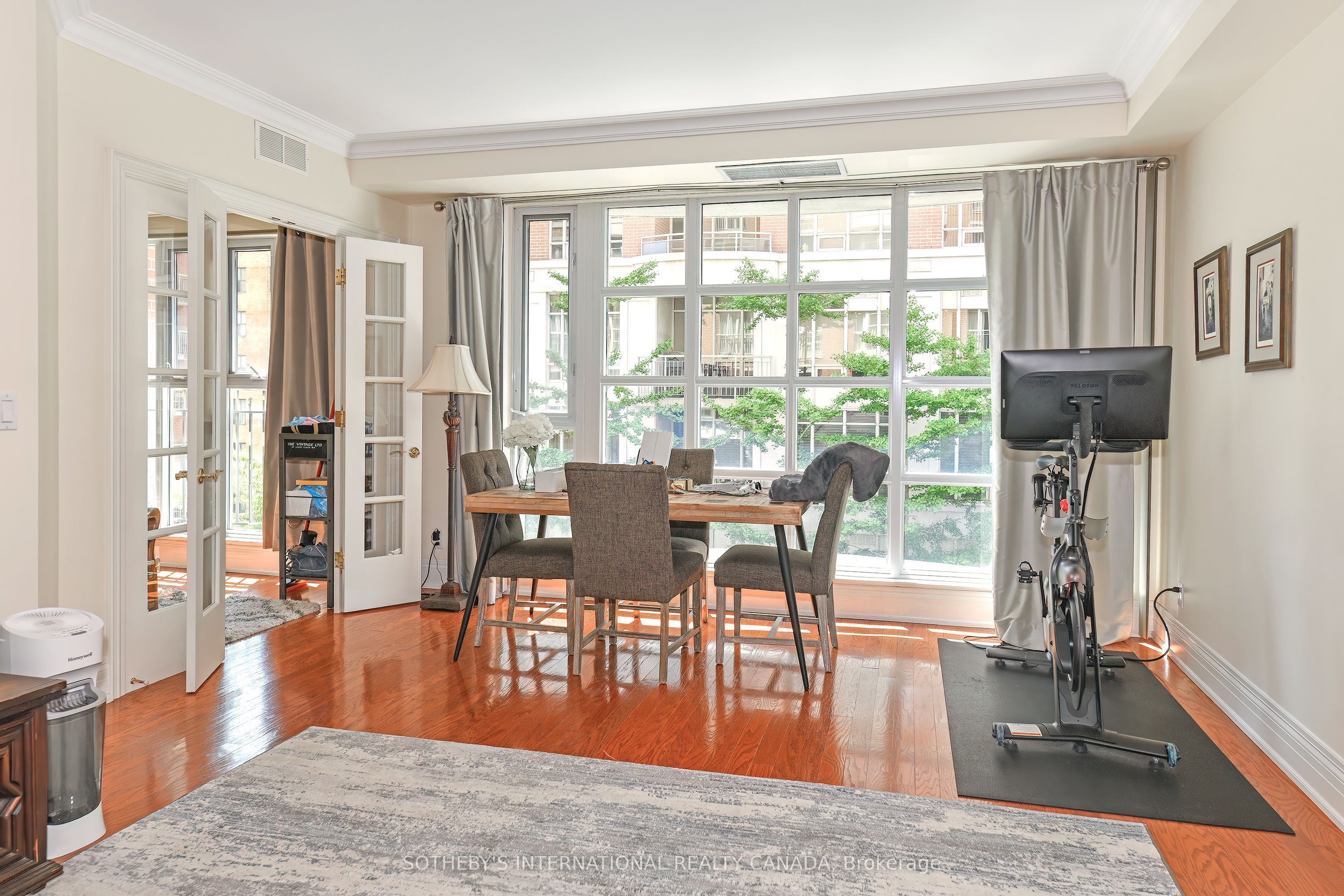 33 Delisle Avenue, #304