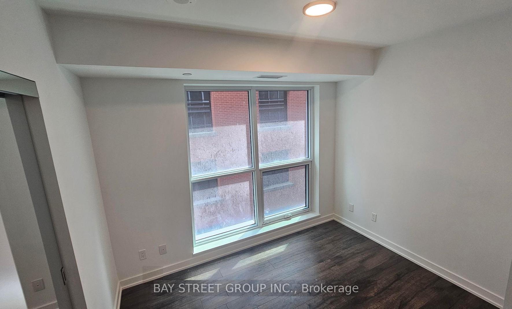 1 Bedroom Condo at 327 King, Toronto For sale
