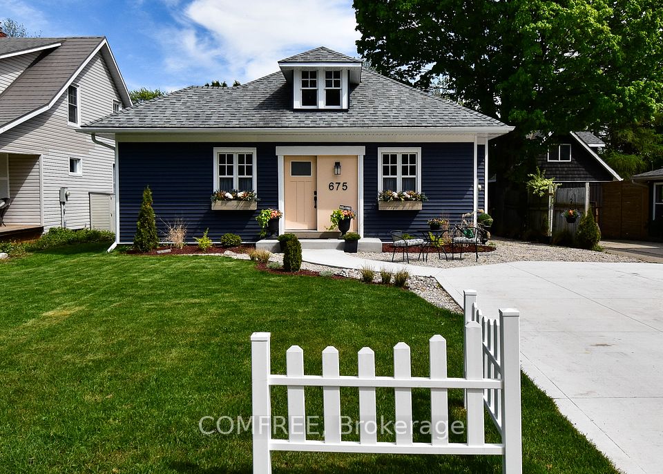 675 Olde Victoria