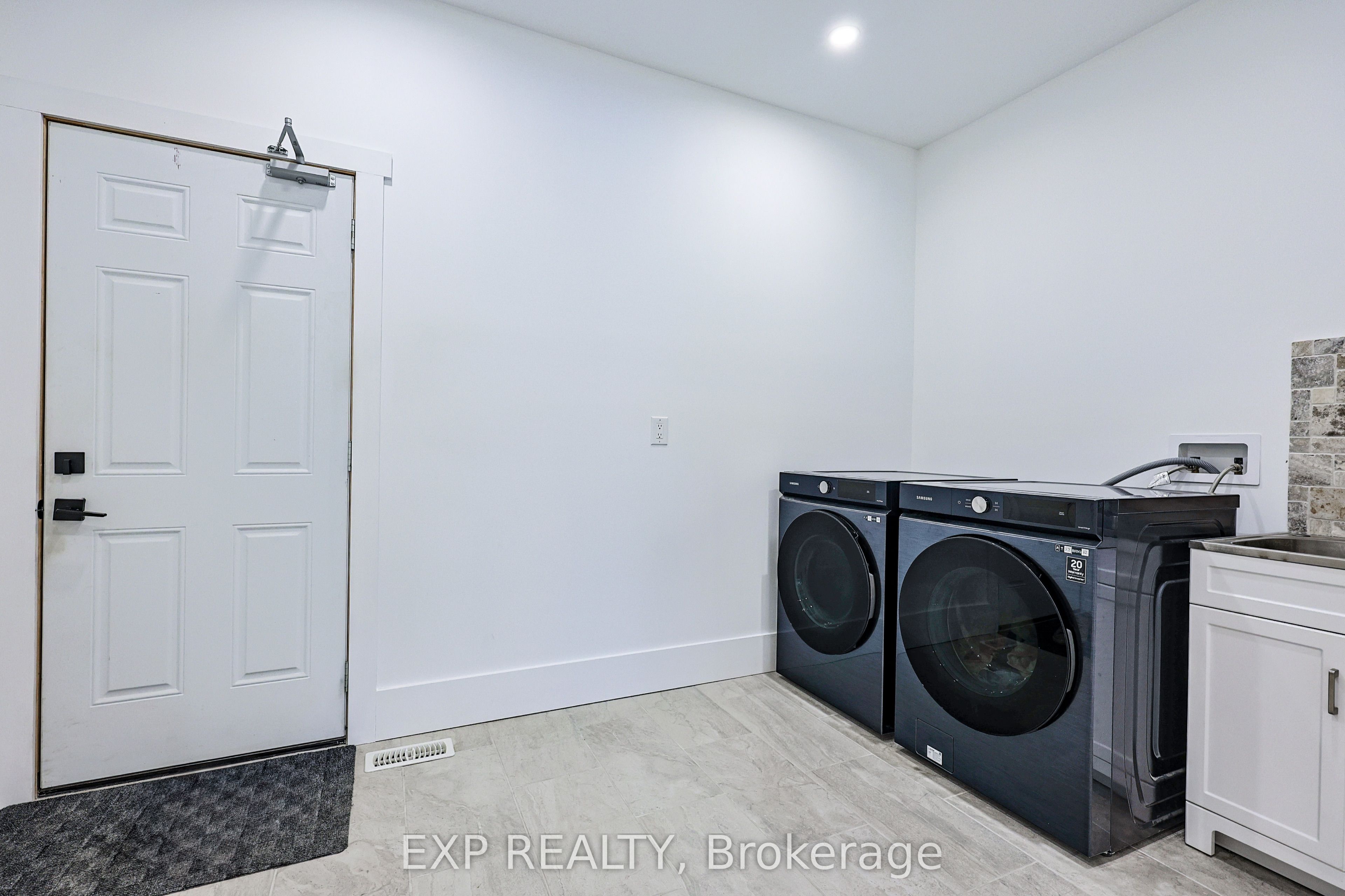 135 Old Highway #26 Crescent, Meaford, ON N4L 1W7
