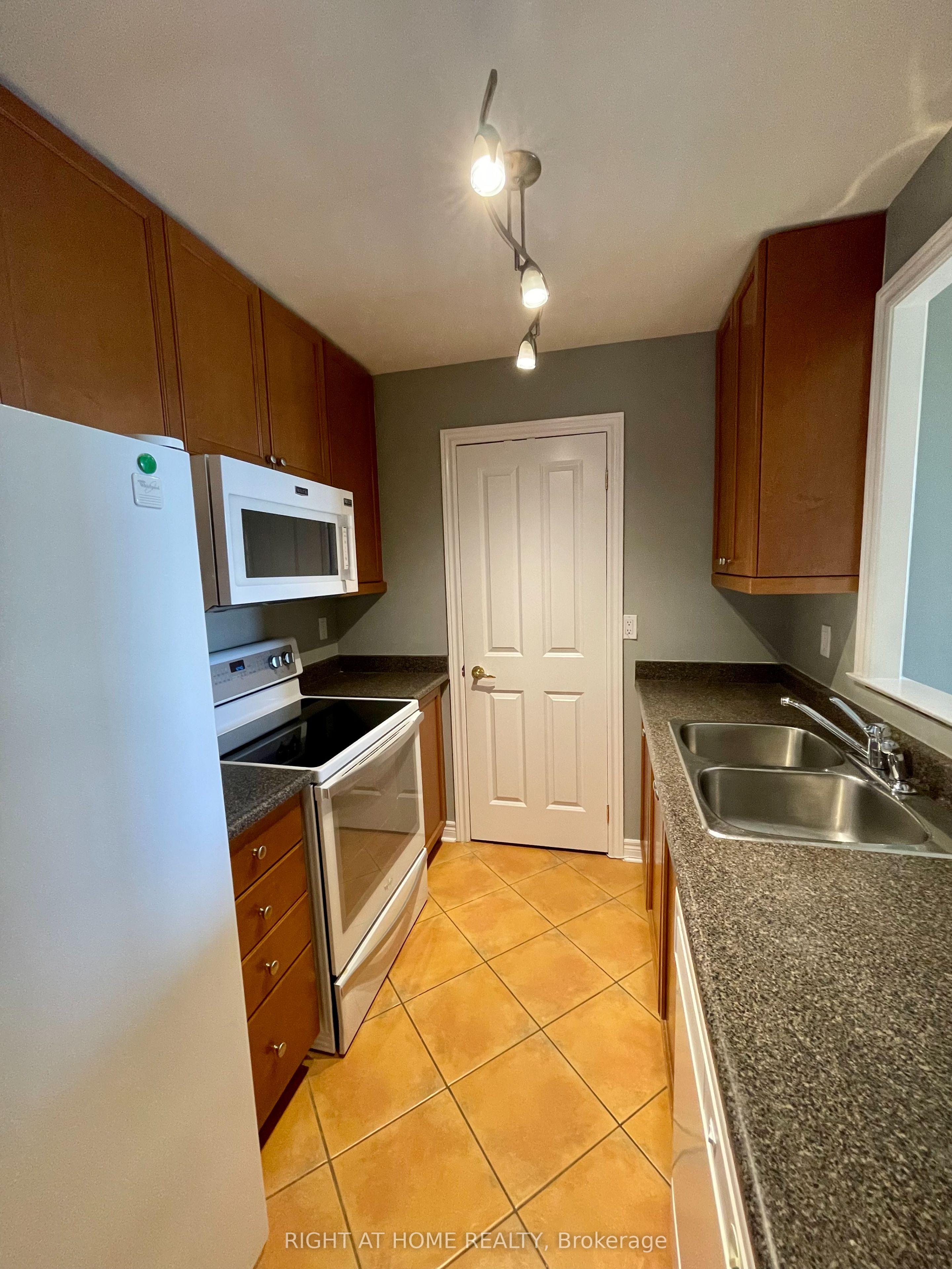 350 Mill Road, #901