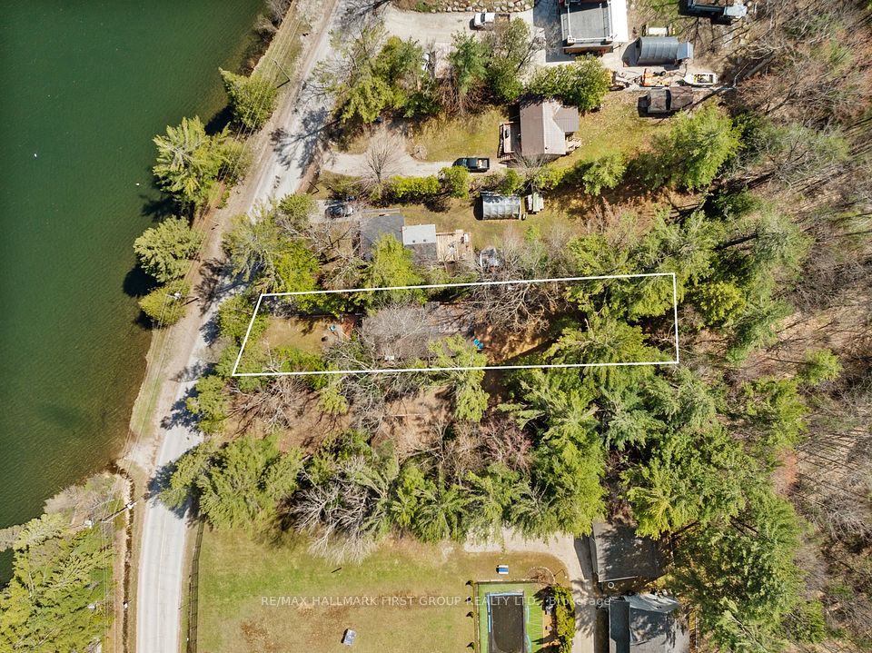 3070 Sparrow Lake Road, Severn, ON L0K 2B0