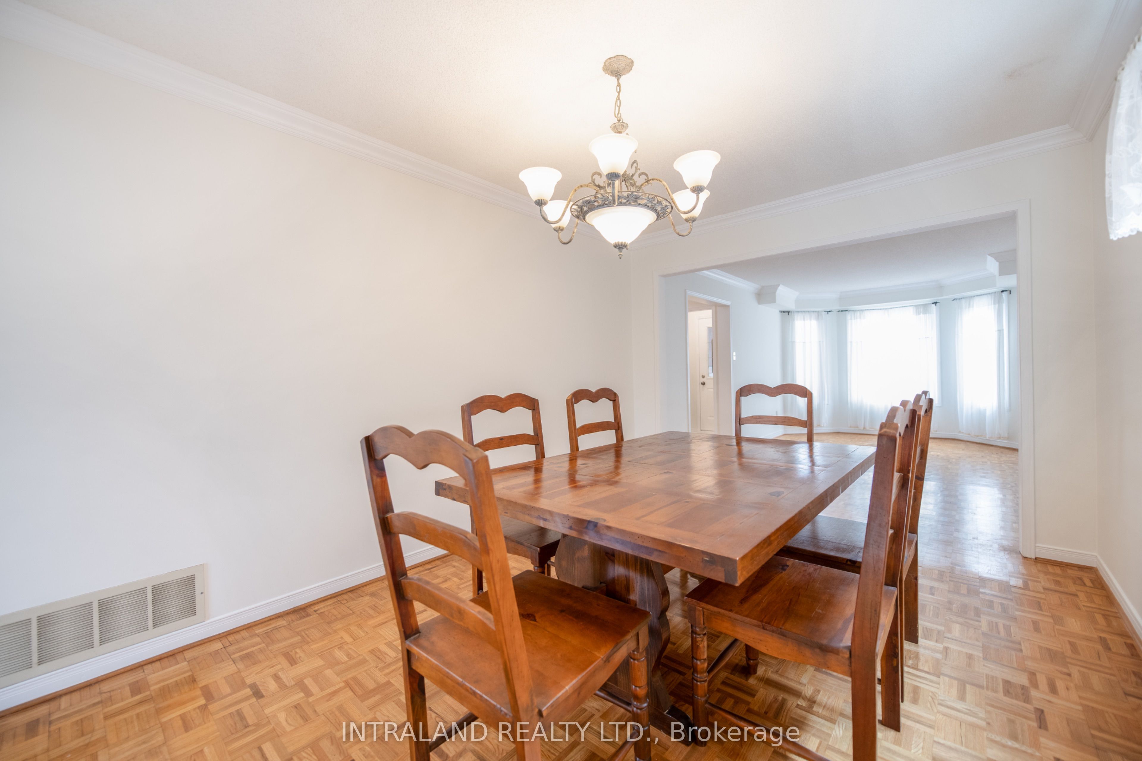 81 Major Wm Sharpe Drive, Brampton, ON L6X 3T7