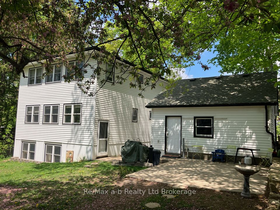 330 Spencer Street, Woodstock, ON N4S 2H3