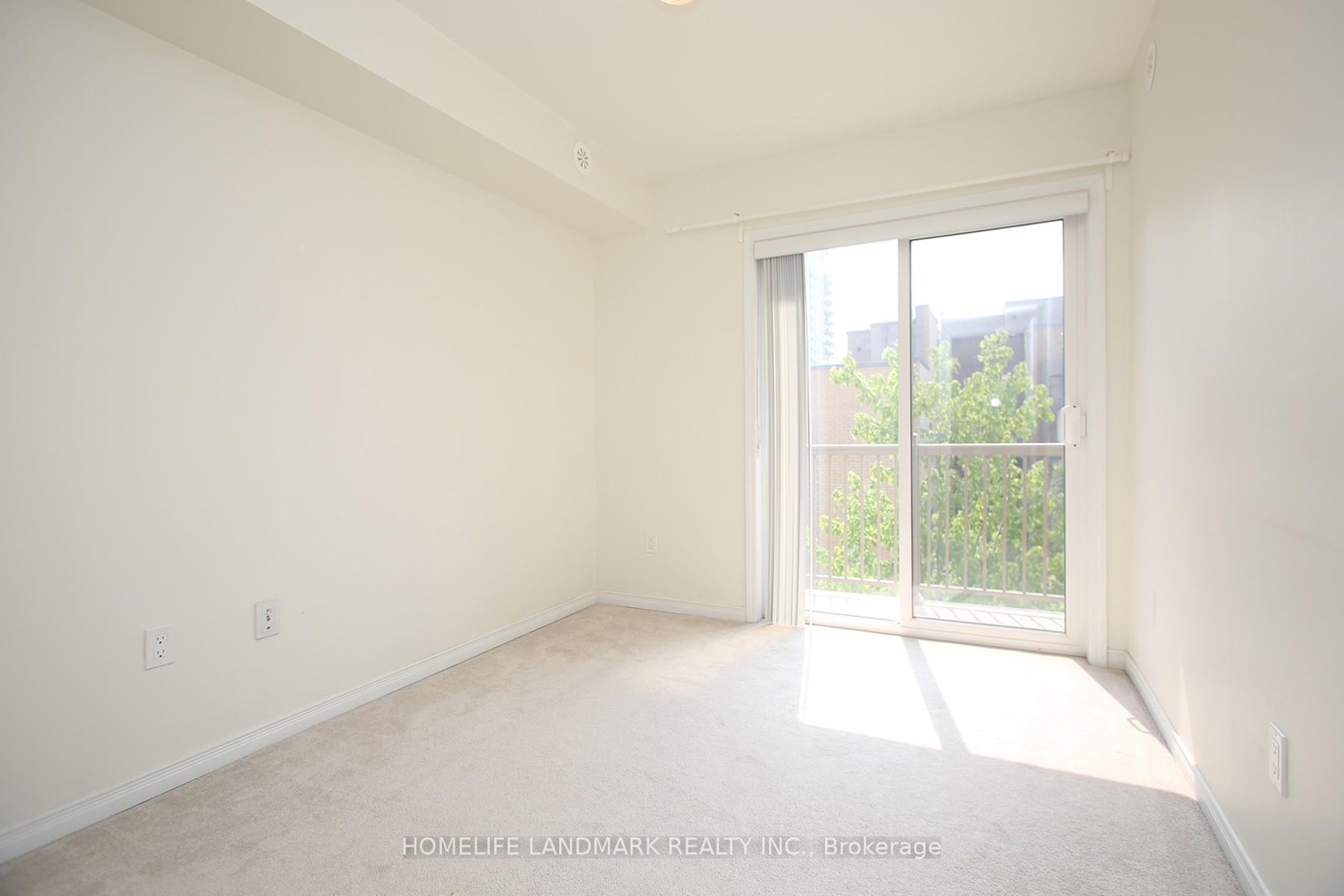 2 Bedrooms Condo at 90 Orchid, Toronto For sale