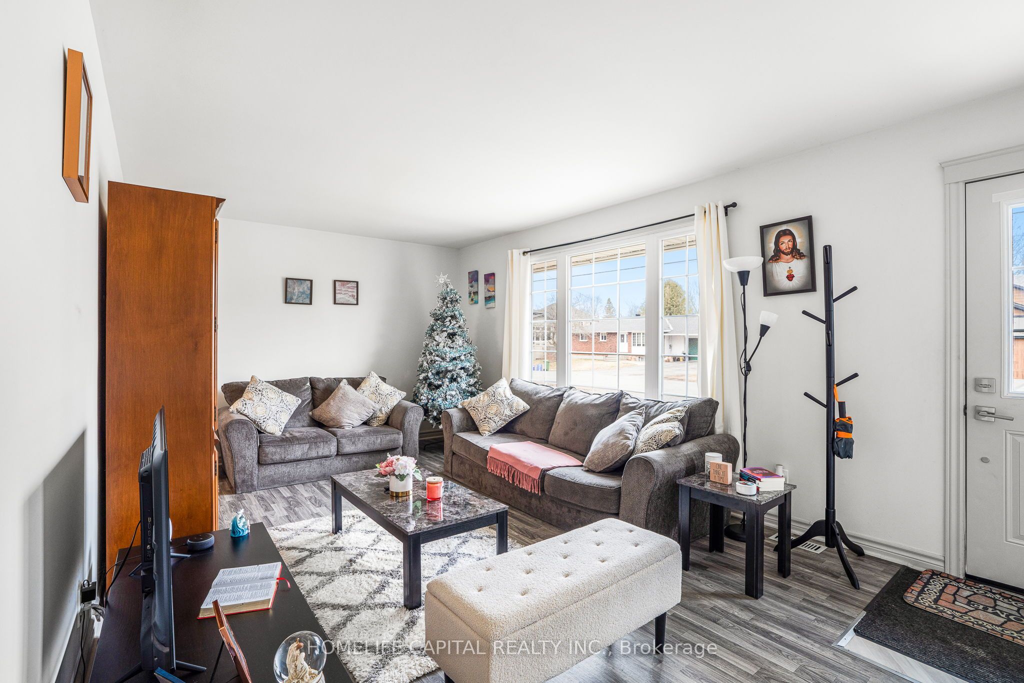 43 A Norway Spruce Street