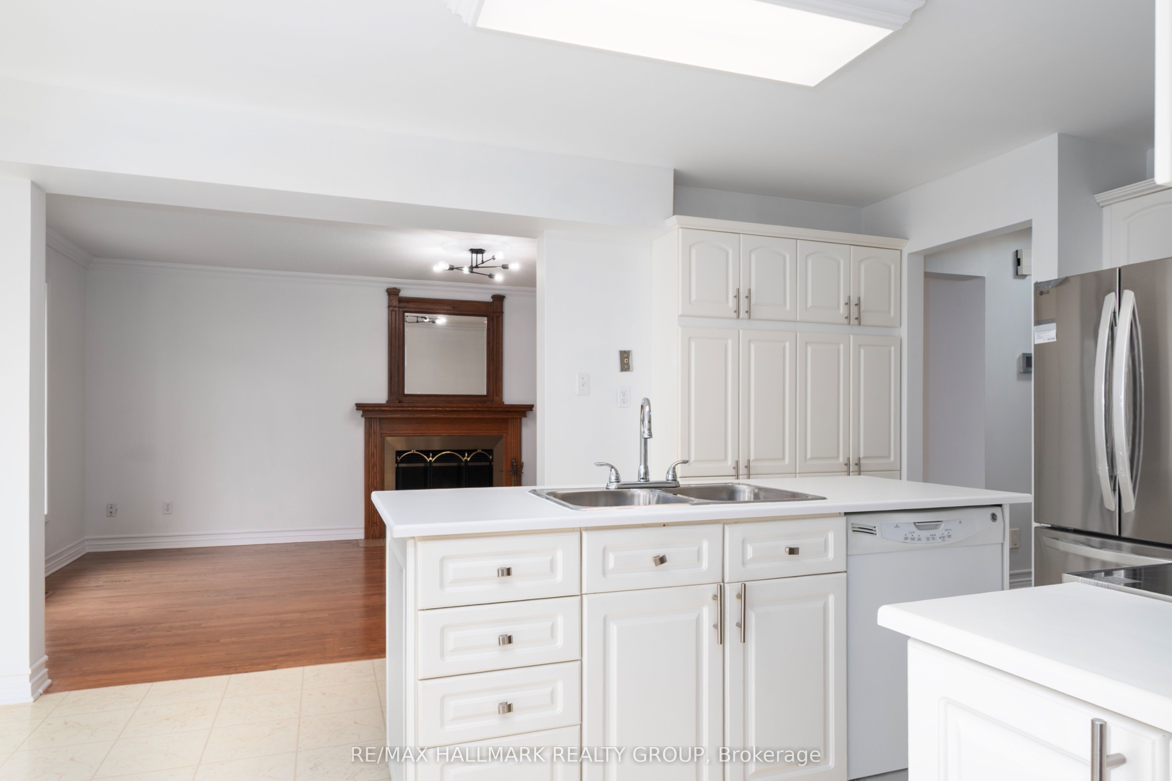 1401 MONTRESOR Way