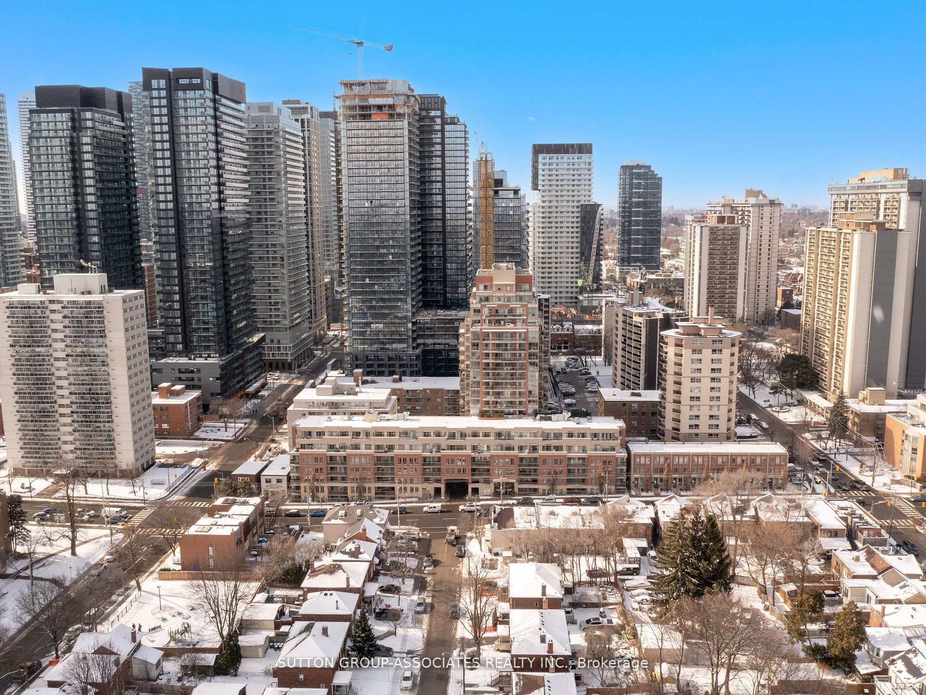 900 Mount Pleasant Road, #320