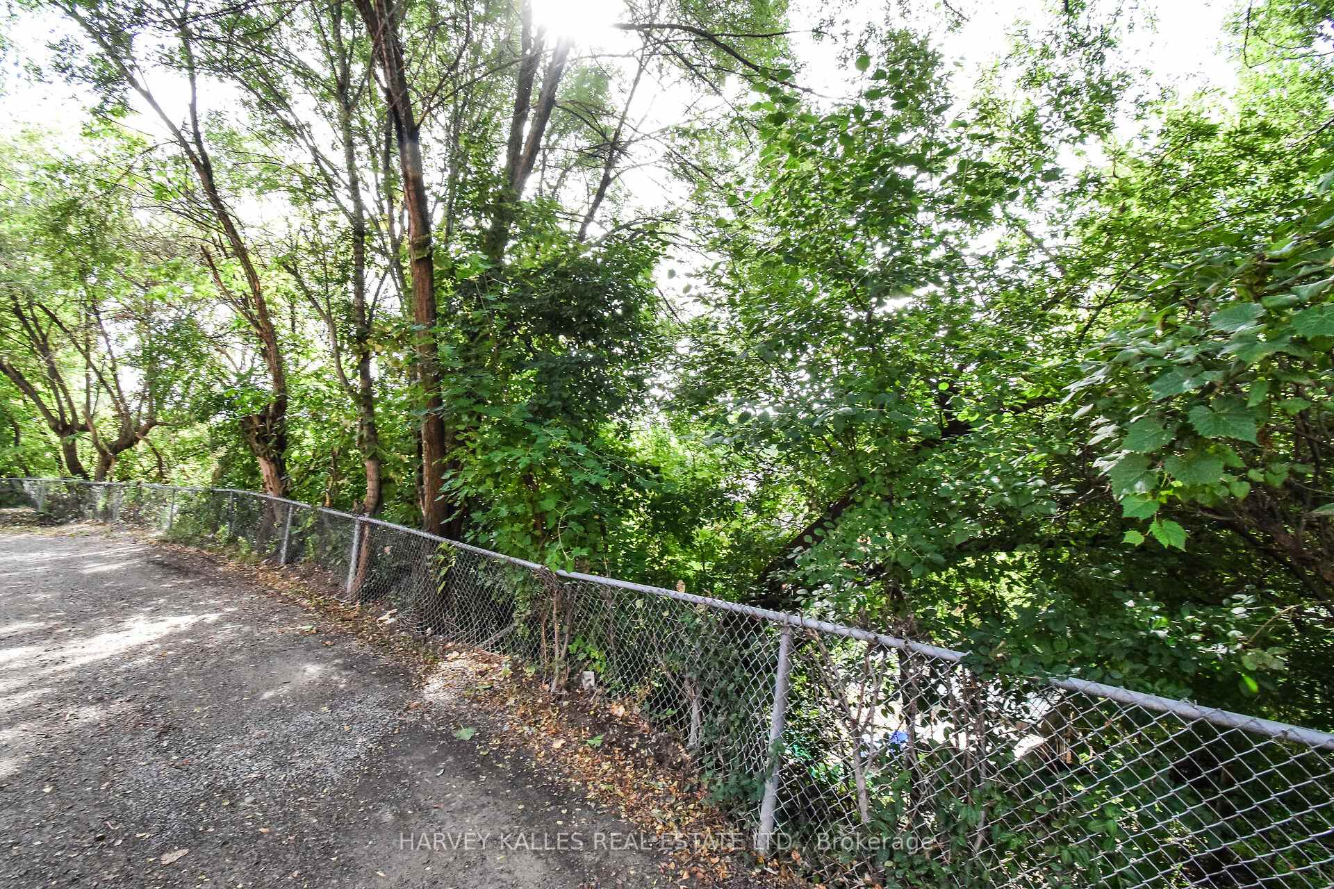 1416 Caistor Gainsboro Townline