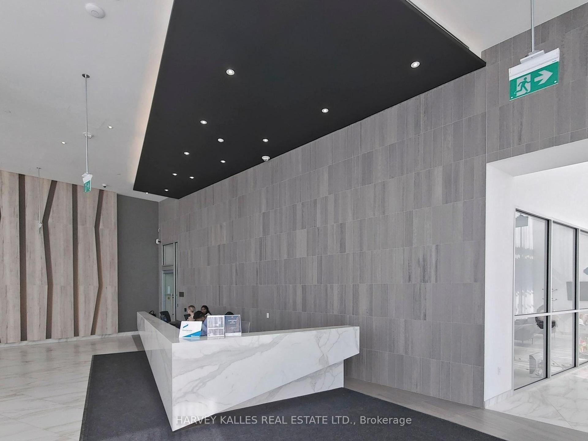 3883 Quartz Road 118