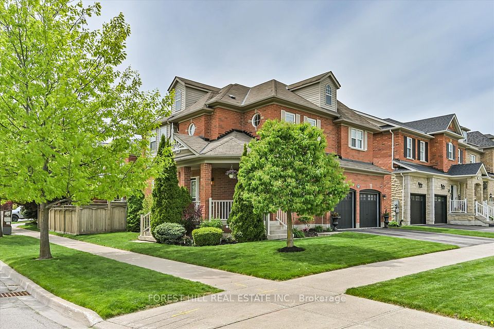 106 Bayberry