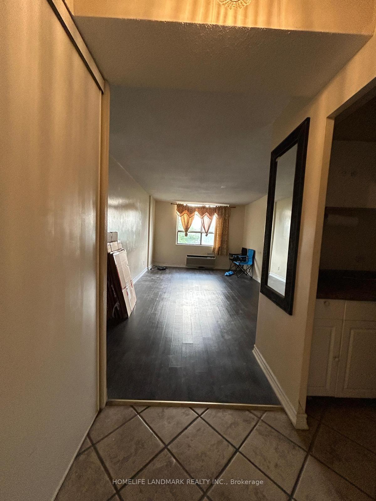 2 Bedrooms Condo at 2835 Islington, Toronto For sale