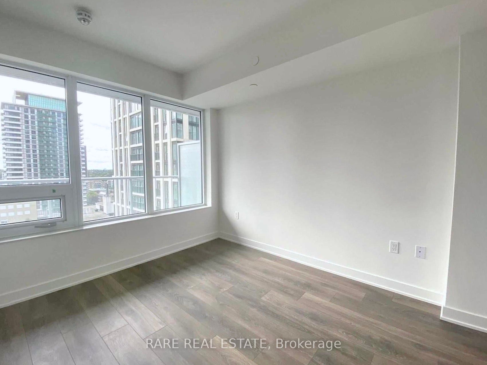 195 Redpath Avenue, #1611