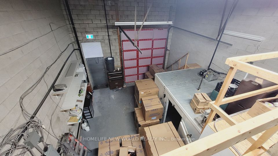 https://trreb-image.ampre.ca/PunCackLxmme3tIipMMBefyNo5ZSh2JziiWpFzPsCwk/rs:fit:960:960/wm:.5:so:0:50:.4/wmsh:10/wmt:PHNwYW4gZm9yZWdyb3VuZD0nd2hpdGUnIGZvbnQ9JzY4Jz5IT01FTElGRSBORVcgV09STEQgUkVBTFRZIElOQy4sIEJyb2tlcmFnZTwvc3Bhbj4/cb:20250312010601/L3RycmViL2xpc3RpbmdzLzQwLzc1LzM2LzIxL3AvN2RkZmNiNDItOTBlOC00MTEwLTg2YjktM2YyZDhjZWQ4MzM1LmpwZw.jpg
