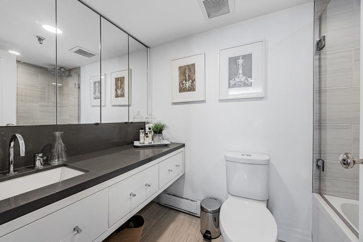 105 Heath Street W 1