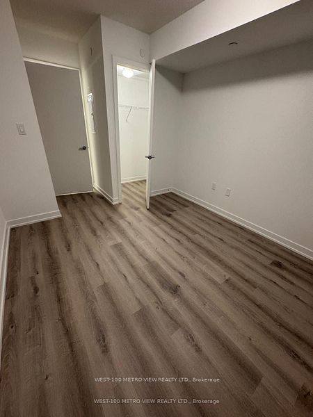 556 Marlee Avenue, #412