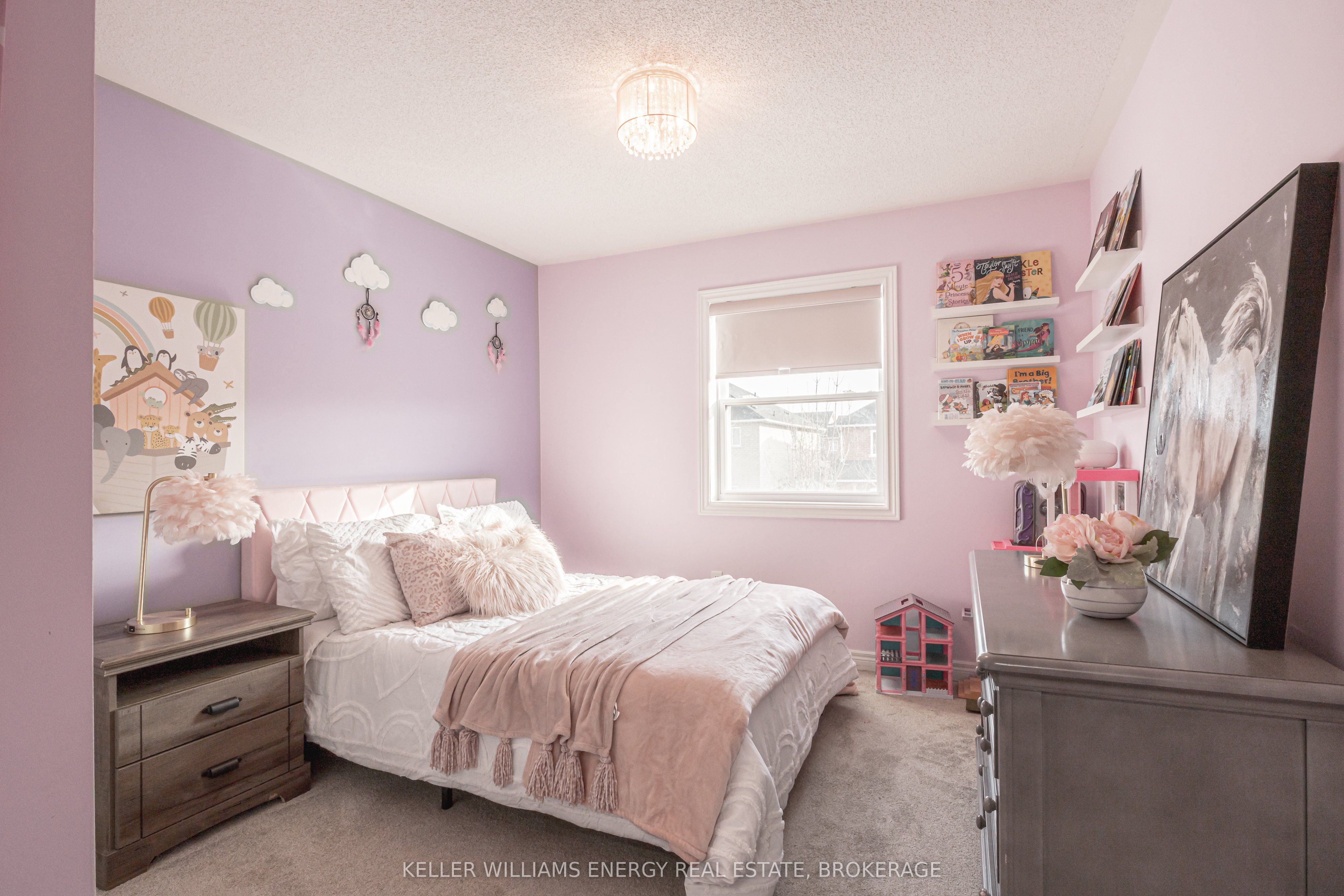 112 Rich Crescent