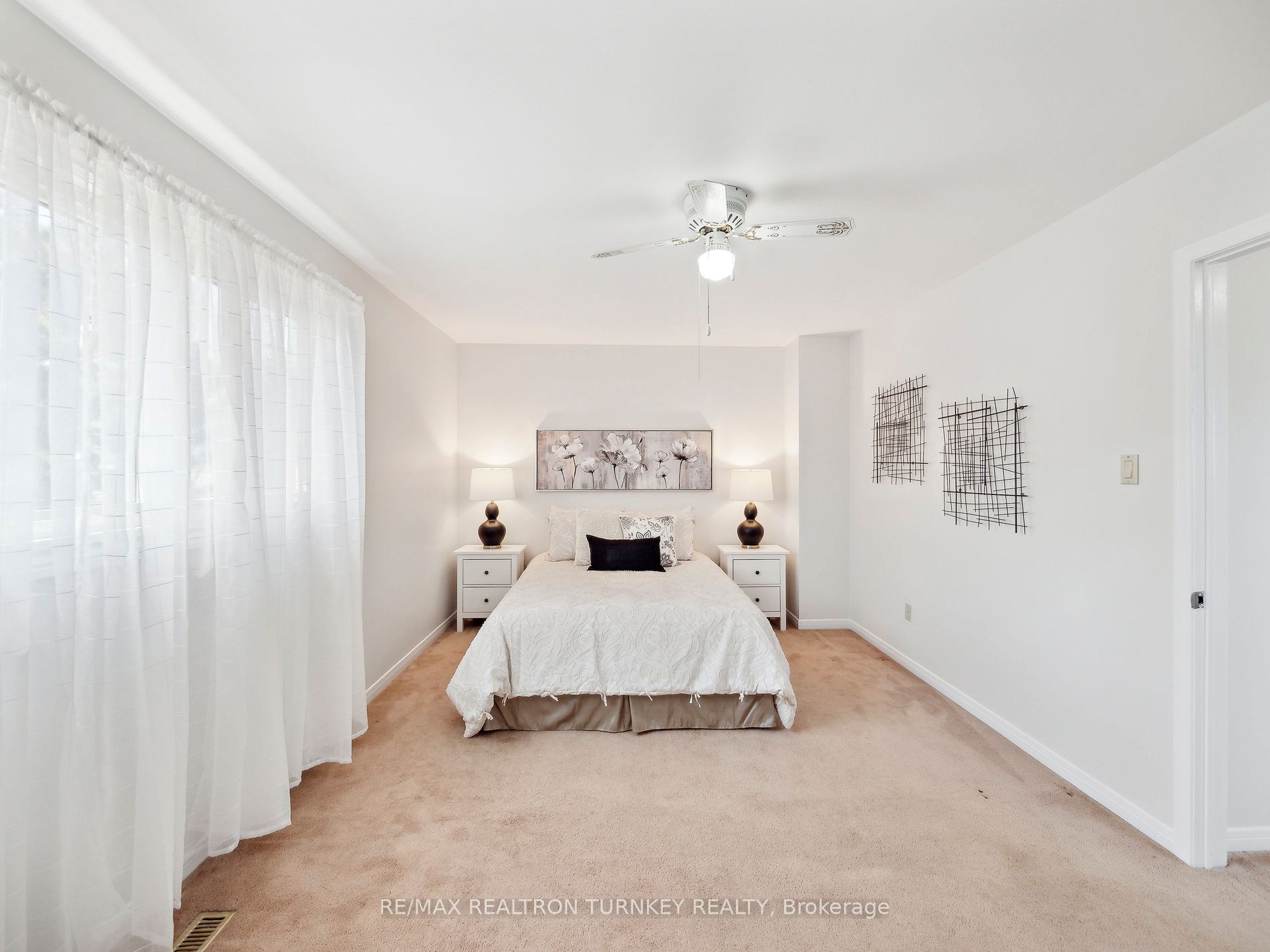 378 Ashworth Drive