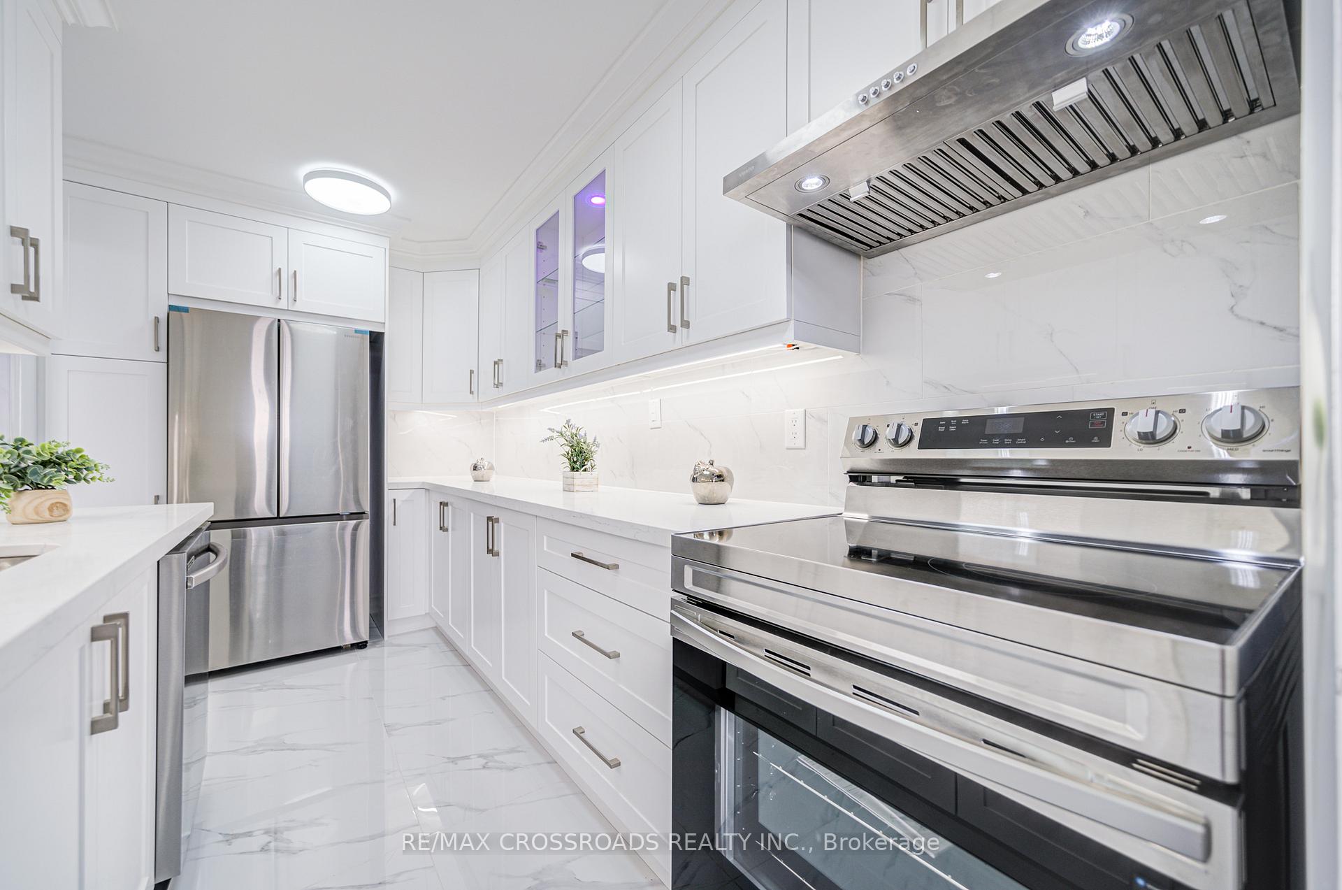 1 Bedroom Condo at 3 Massey, Toronto For sale