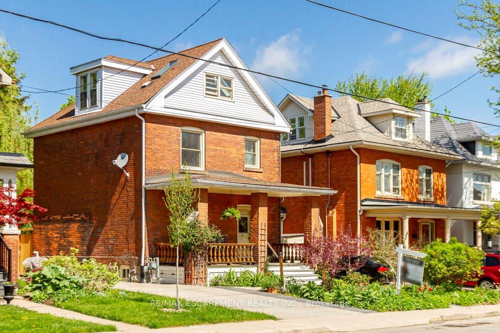 24 Hyde Park Avenue, Hamilton, ON L8P 4M5