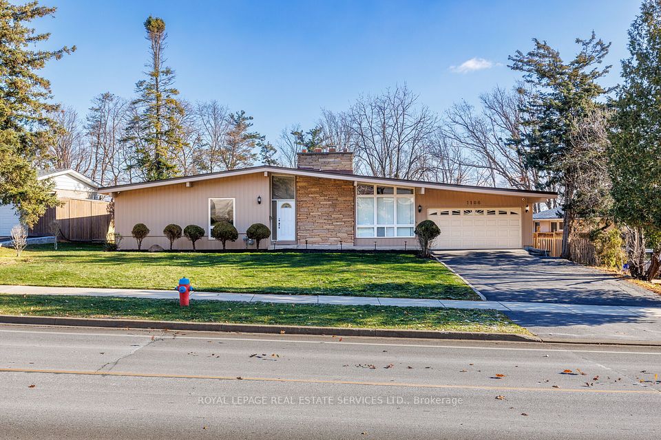 1106 Falgarwood