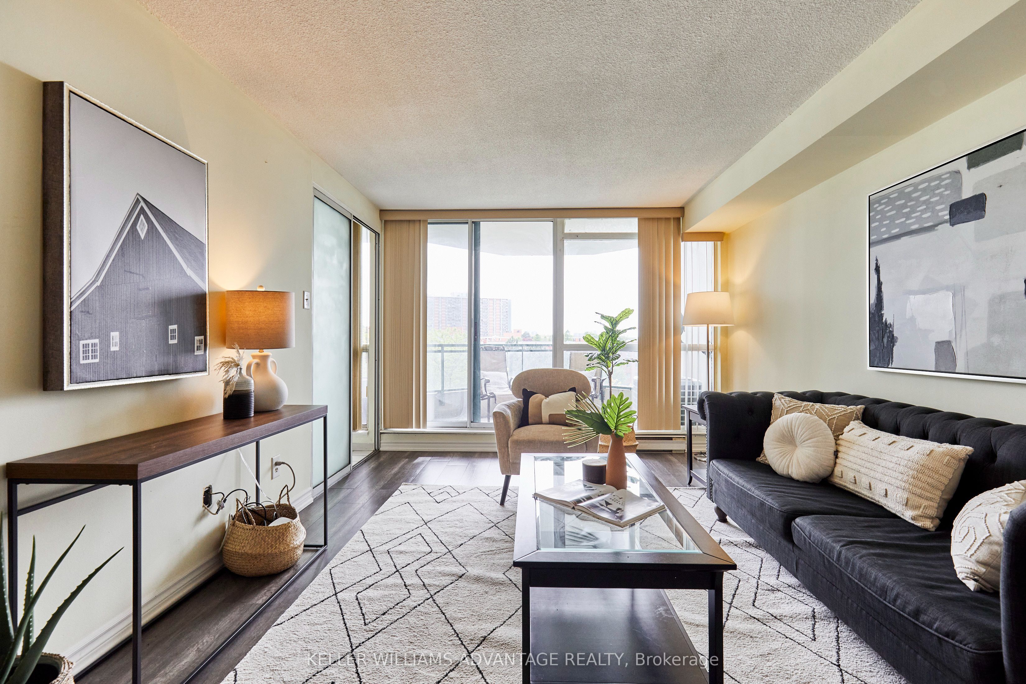 4727 Sheppard Avenue E, #608