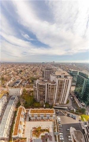 88 Sheppard Avenue E, #2601