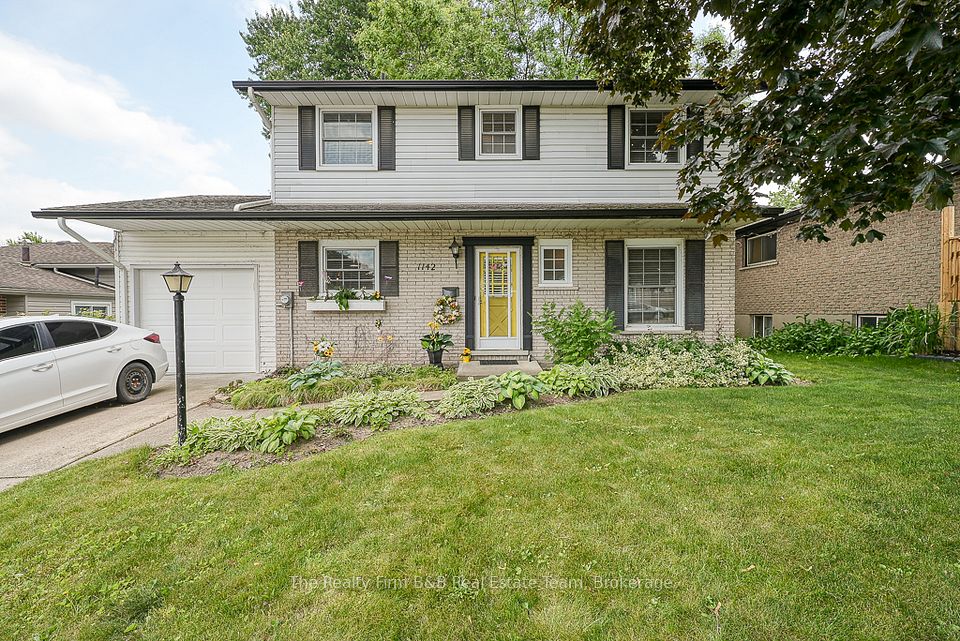 1142 BENNETT