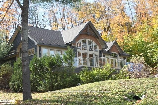 3876 Muskoka Road 118