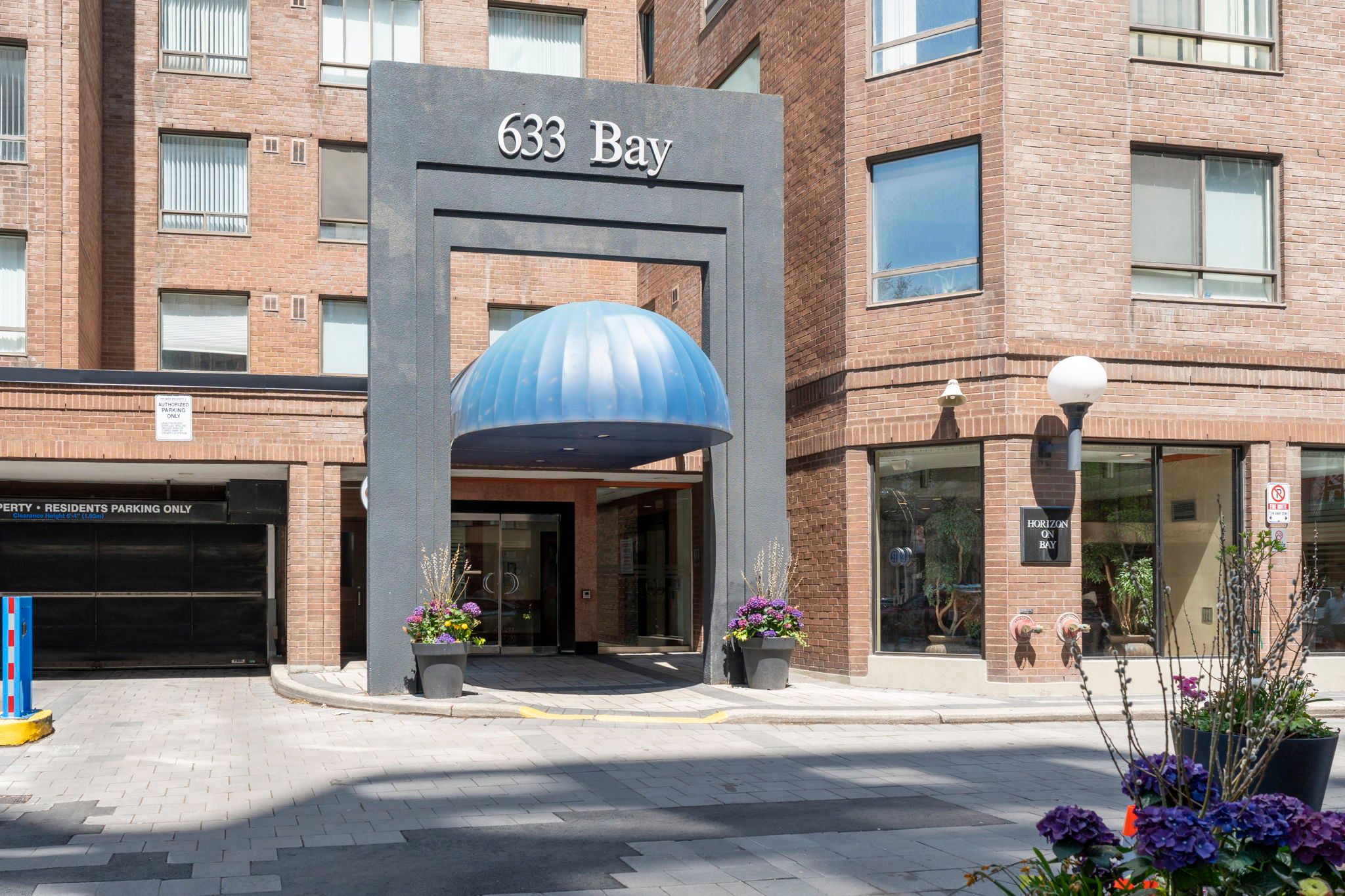 633 Bay Street 2401