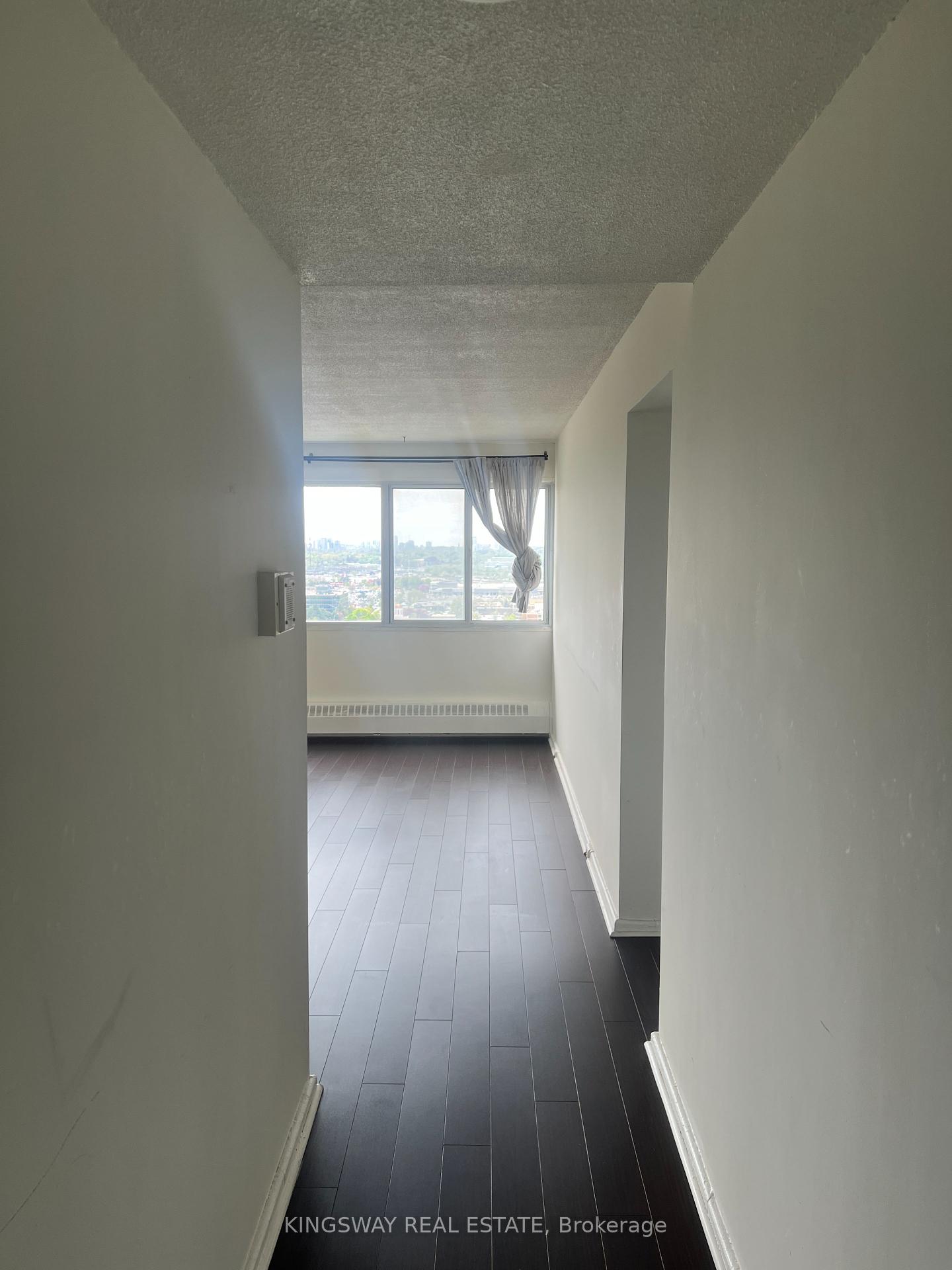 2 Bedrooms Condo at 715 Don Mills, Toronto For sale