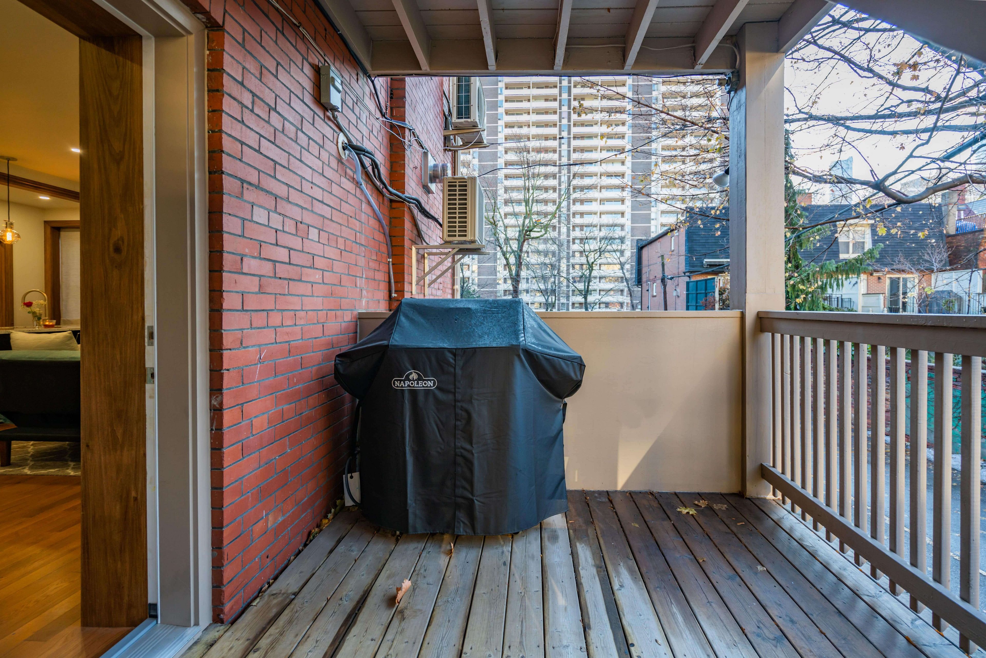 510 Jarvis Street 5