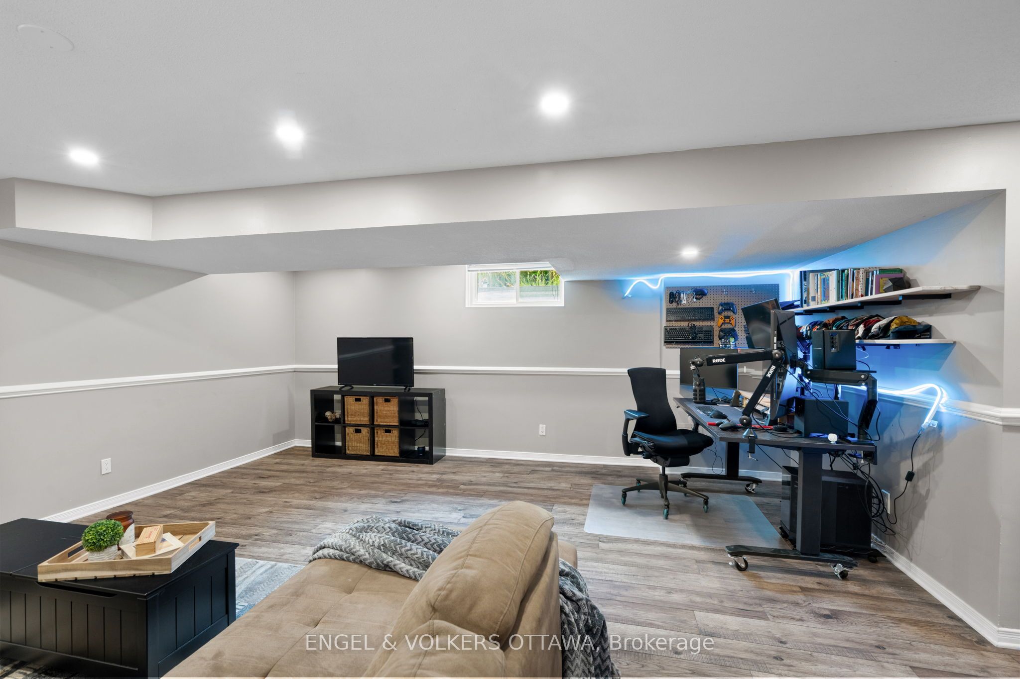 92 Markland Crescent