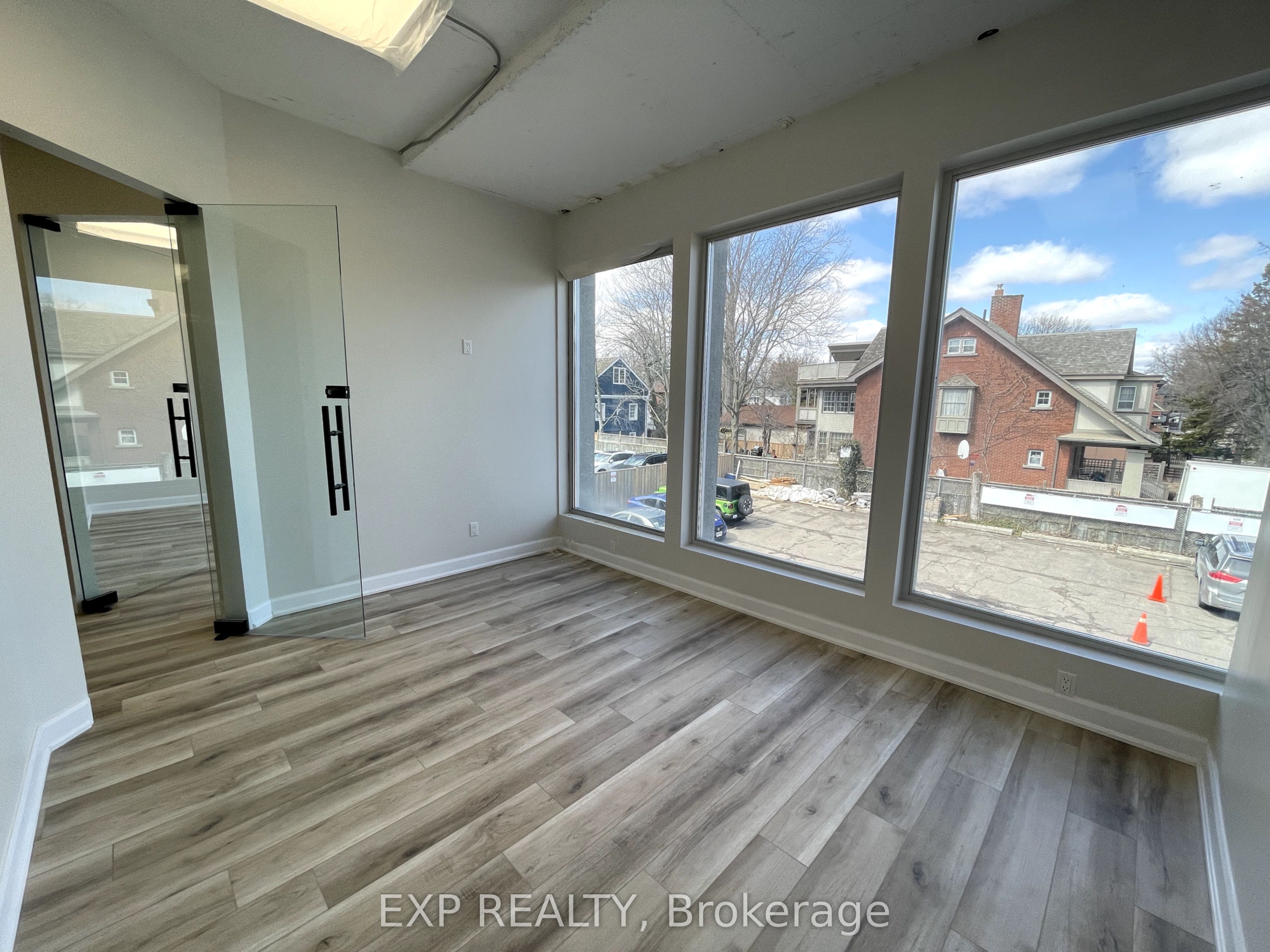 230 Lakeshore Road E, #205-4A