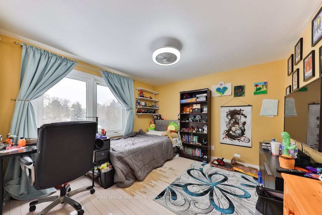 1587 Stavebank Road